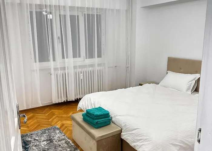 Spacious 3 Bedroom *